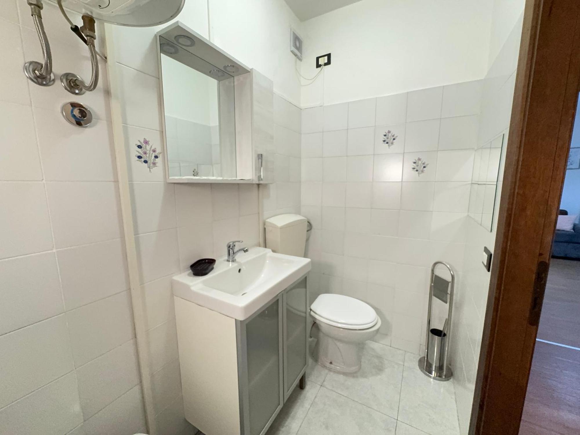 5' From Punta Gro Beach With Free Swimming Pool Sirmione Zewnętrze zdjęcie